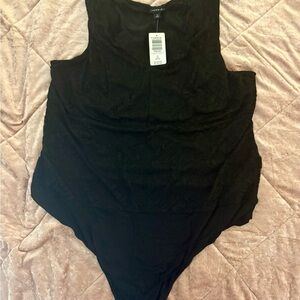 Torrid sleeveless lace bodysuit NWT